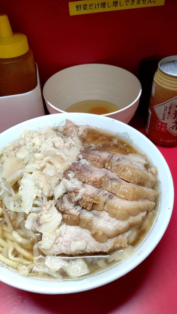 【上野毛二郎】ラーメン二郎上野毛店_ブタ_神豚