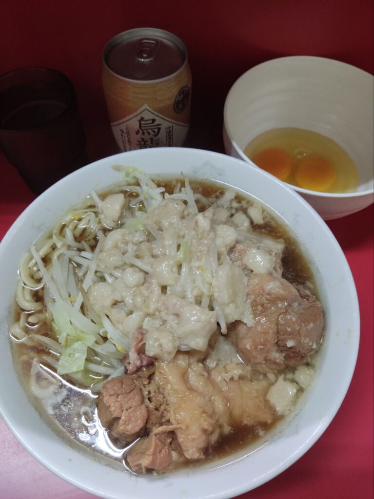 【上野毛二郎】ラーメン二郎朝倉街道駅前店のPOPと食べた一杯