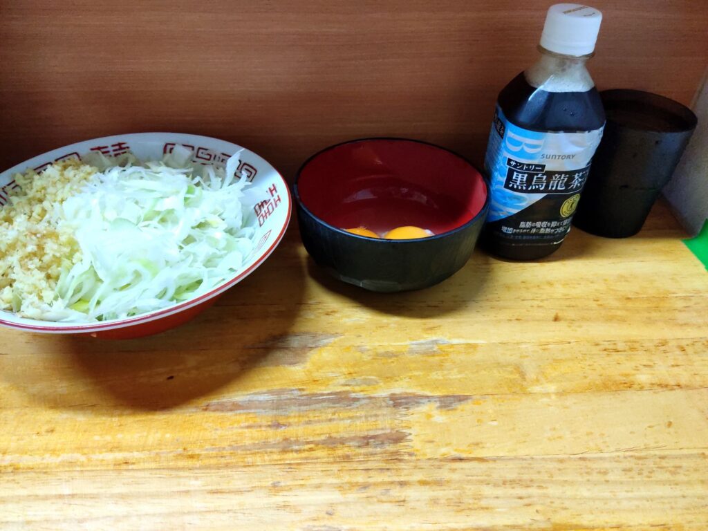 【立川二郎】ラーメン二郎立川店_トッピング(先の提供)