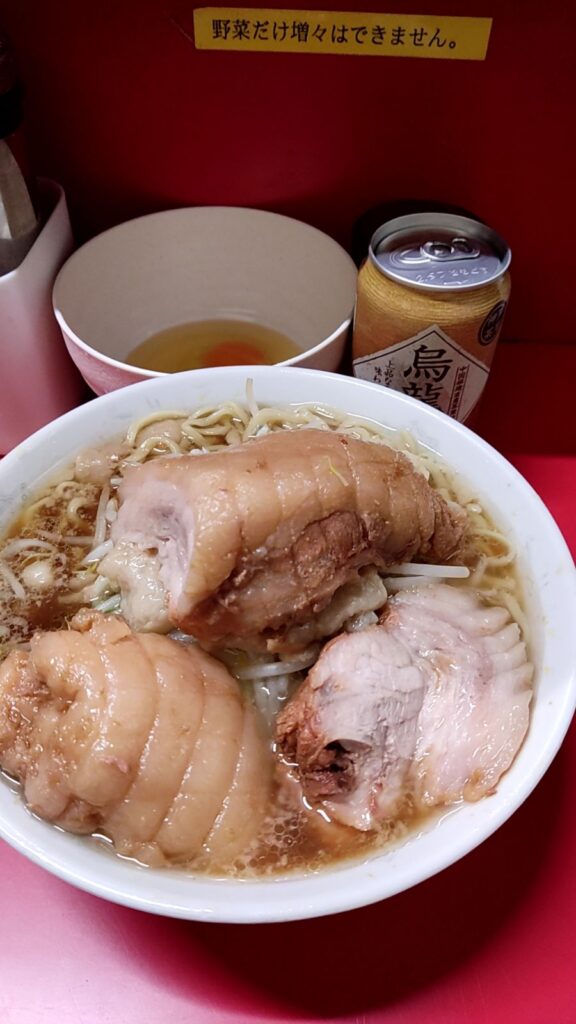 【上野毛二郎】ラーメン二郎上野毛店_ブタ