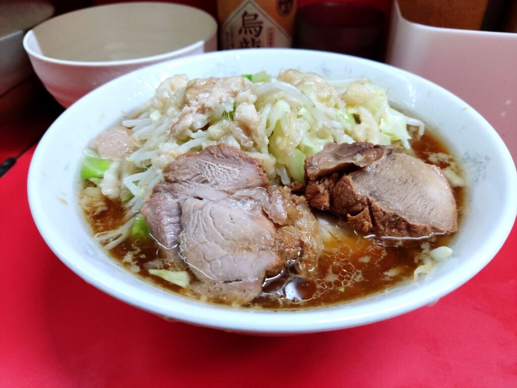 【上野毛二郎】ラーメン二郎上野毛店_昼の部1